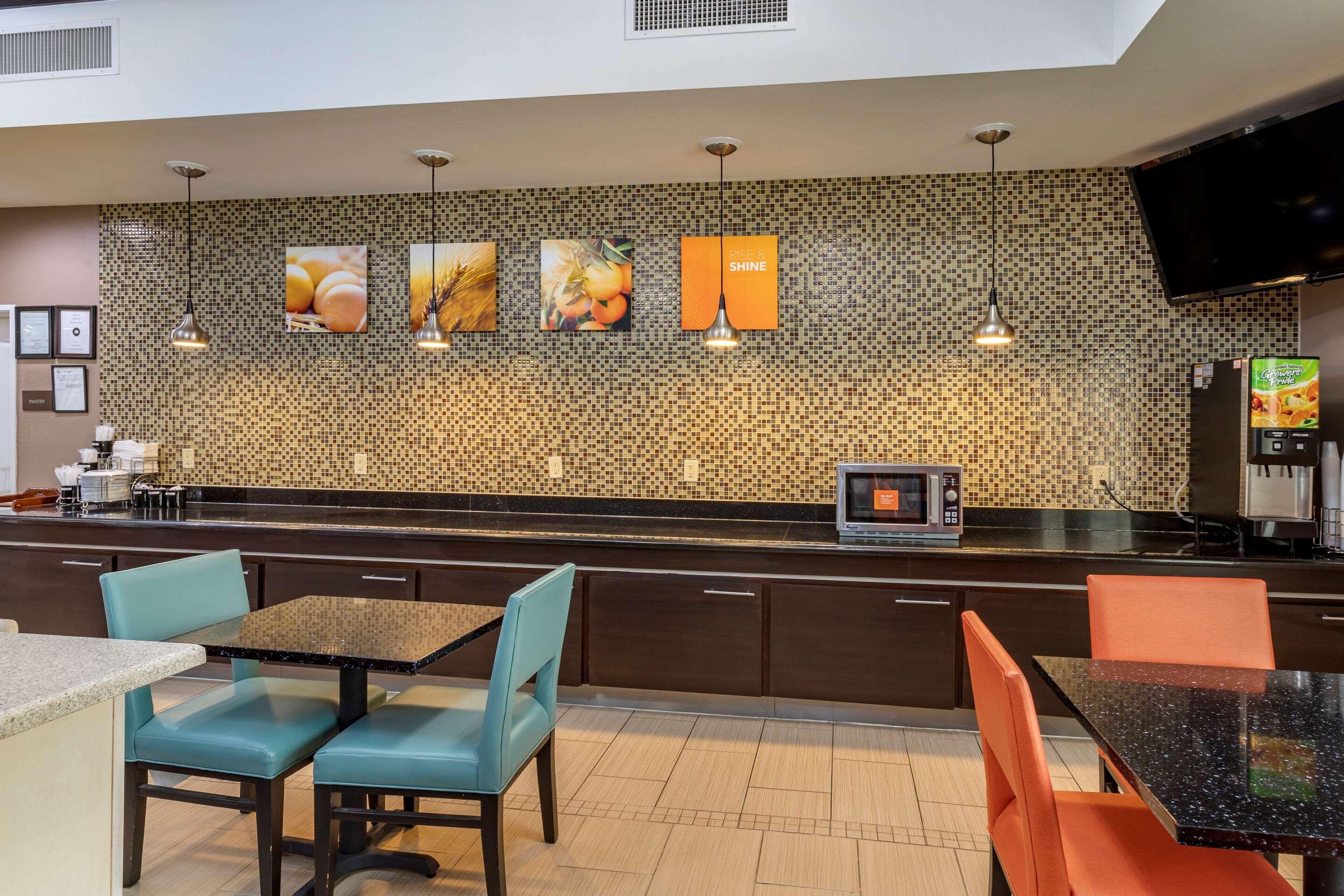 Comfort Inn & Suites Cleveland Exteriér fotografie