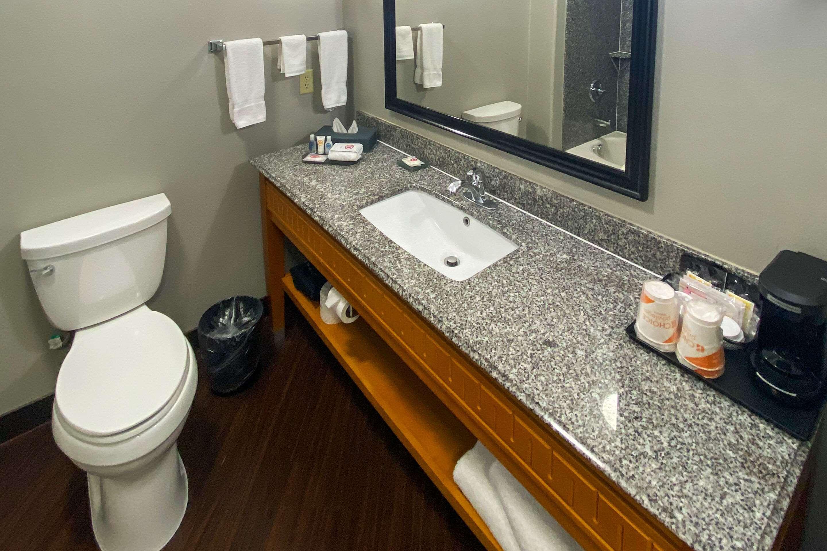 Comfort Inn & Suites Cleveland Exteriér fotografie