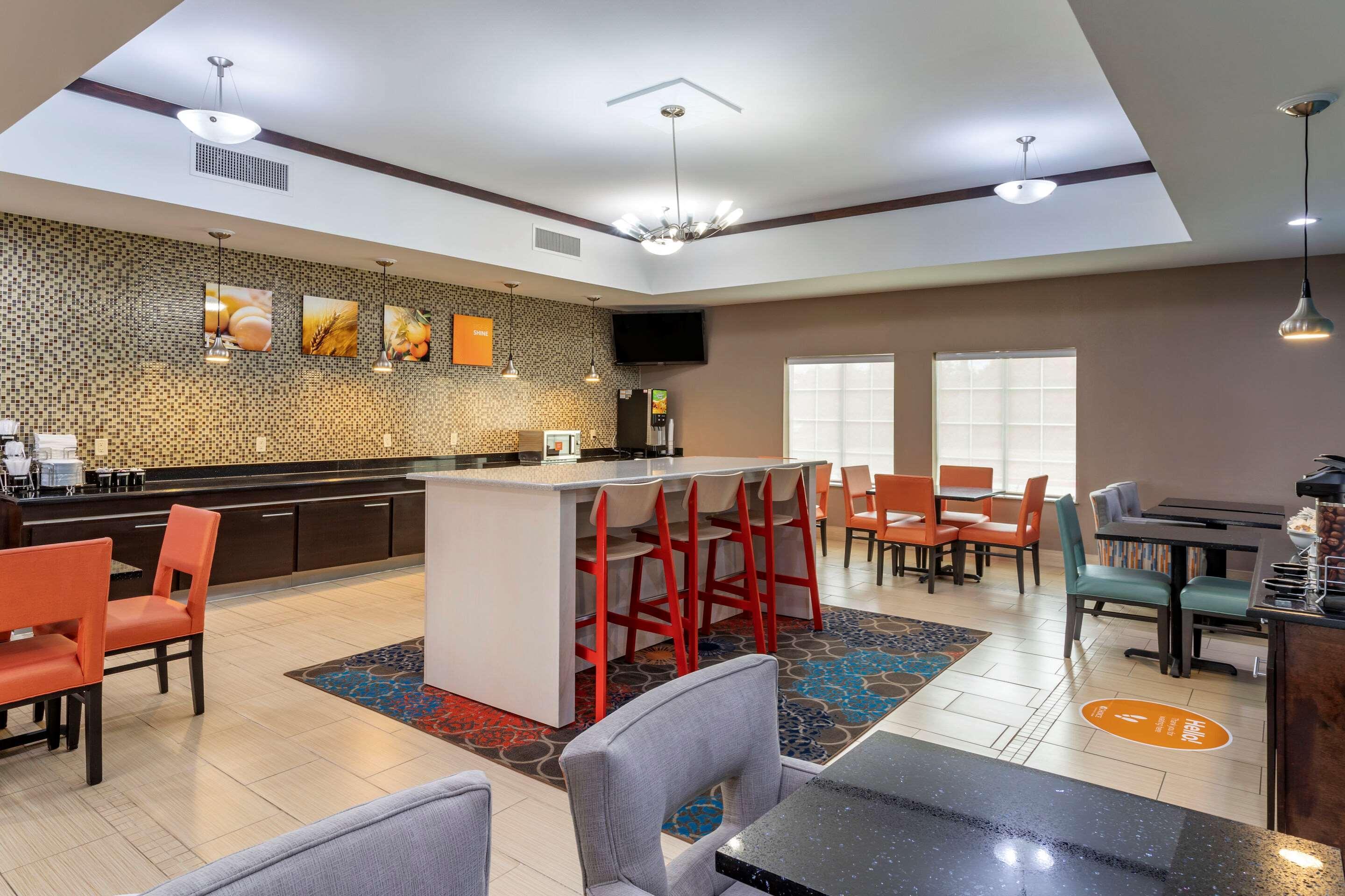 Comfort Inn & Suites Cleveland Exteriér fotografie